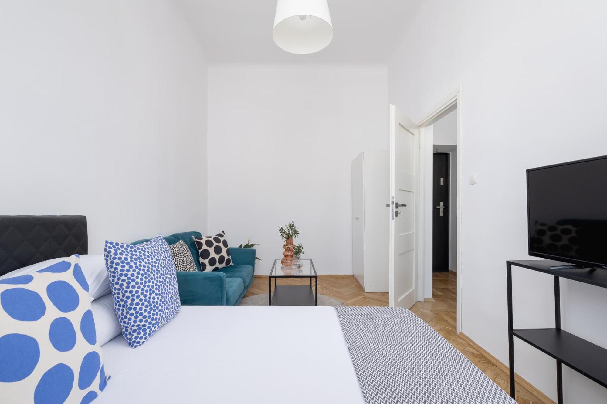 1-Bedroom Apartment - 65 Dluga Street Krasków Eksteriør bilde