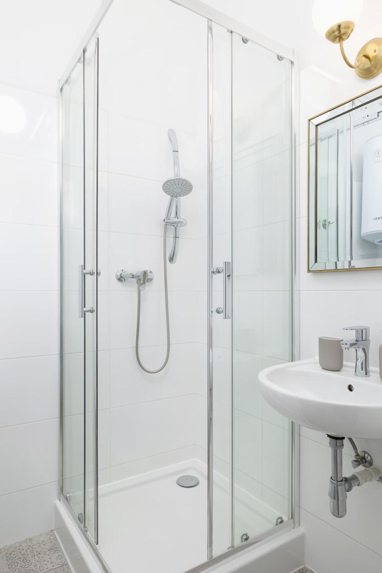 1-Bedroom Apartment - 65 Dluga Street Krasków Eksteriør bilde